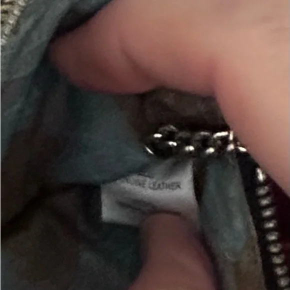 HOBO International - Linn slim Credit Card Wallet in Black Leather - Picture 8 of 9